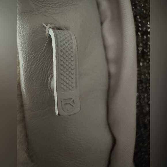 Saga Furs Blue Fox Vintage Real FurJacket/Coat in perfect condition. Size 6. - Picture 8 of 12